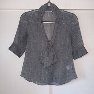 French Connection blouse‎